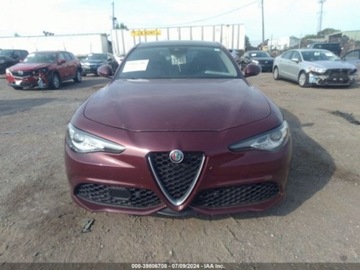 Alfa Romeo Giulia II 2019 Alfa Romeo Giulia 2019 Alfa Romeo Giulia Ti Sport RWD 2.0 Benzyna 280KM, zdjęcie 5