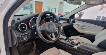 Mercedes Klasa C W205 Limuzyna 180 156KM 2018 Mercedes-Benz Klasa C C180 156KM FV23 W205 1.6 Benzyna 156KM, zdjęcie 15