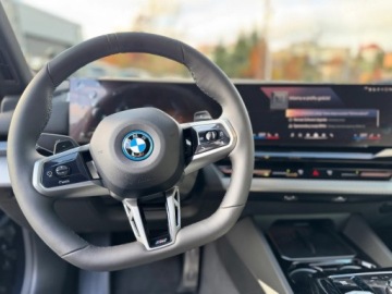 BMW Seria 5 G90-91 2026 BMW Seria 5 530e xDrive Sport Sedan 2.0 (299KM) 2026, zdjęcie 7