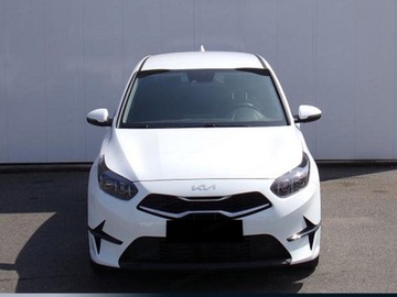 Kia Ceed III Hatchback Facelifting  1.5 T-GDI 160KM 2023 Kia Cee&#039;d 1.5 T-GDI DCT Hatchback 160KM 2023, zdjęcie 1