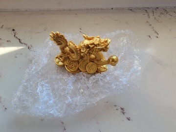 КИТАЙСКИЙ ДРАКОН ДЖИНЛОН ЗОЛОТАЯ СКУЛЬПТУРА ИЗ СМОЛЫ ФЭН ШУЙ ШЭН ЧИ ЦИ ЯН ФИГУРКА