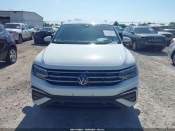 Volkswagen Tiguan II 2022 Volkswagen Tiguan 2.0T SE 2022 2.0 Benzyna 184KM, zdjęcie 7