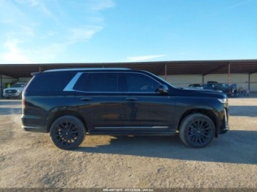 Cadillac Escalade III 2023 Cadillac Escalade 2023r., AWD Premium Luxury, 6.2L, od ubezpieczalni 6.2, zdjęcie 3