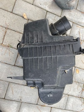 KIA VENGA 2012 POUZDRO FILTRU VZDUCHU 1.4