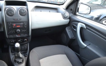 Dacia Duster I SUV Facelifting 1.6 16V 105KM 2014 Dacia Duster 1.6 - bezwypadkowa - Niski przebieg - Oplacona - KLIMATYZACJA, zdjęcie 29