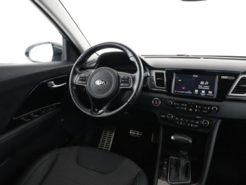 Kia Niro I Crossover 1.6 GDi Hybrid 141KM 2017 Kia Niro 1.6 PHEV Spirit Navi Tempomat Grzana, zdjęcie 15
