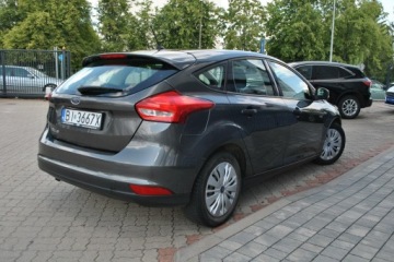 Ford Focus III Hatchback 5d facelifting 1.6 Ti-VCT 105KM 2017 Ford Focus GoldX 1,6 Benzyna 105KM ASO, zdjęcie 7