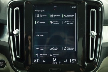 Volvo XC40 Crossover 2.0 D3 150KM 2019 Volvo XC40 D3, Salon Polska, Serwis ASO, Automat, zdjęcie 12