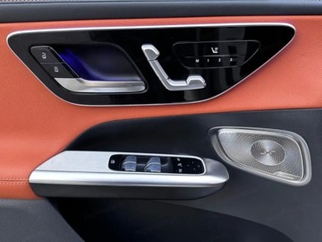 Mercedes GLC C254/X254 Coupe 2.0 300 258KM 2025 GLC Coupe 300 4-Matic AMG Line 2.0 (258KM) 2025, zdjęcie 10