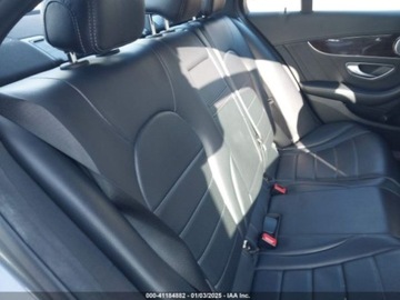 Mercedes Klasa C W205 2017 Mercedes-Benz Klasa C 2017 Mercedes-Benz C-Class C 300 4MATIC Sedan Luxury, zdjęcie 11