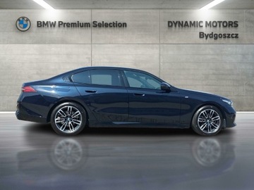BMW Seria 5 G90-91 Touring 2.0 520d 197KM 2024 BMW 520 BMW 520d xDrive, Salon PL, Bezwypadkowy, C, zdjęcie 5
