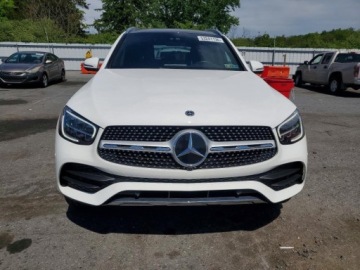 Mercedes GLC C254/X254 2022 Mercedes-Benz GLC 300 4matic 2022 2.0 Benzyna 255KM, zdjęcie 5