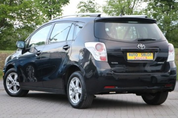 Toyota Verso Minivan 2.0 D-4D 126KM 2011 Toyota Verso 7-OSOBOWY,zarejestr,6-bieg, nawigacja, zdjęcie 3