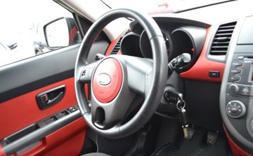 Kia Soul I Crossover 1.6 DOHC CVVT 124KM 2009 Kia Soul Bezwypadkowy - 1.6 benzyna - Oplacony 1.6 Benzyna 125KM, zdjęcie 30