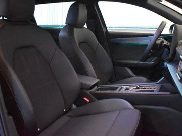 Cupra Leon II 2025 CUPRA Leon Sportstourer 1.5 eTSI mHEV DSG Combi 150KM 2025, zdjęcie 5