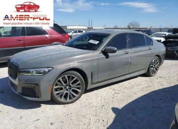 BMW Seria 7 G11-G12 2021 BMW Seria 7 750 XI 2021 4.4l 4.4 Benzyna 523KM