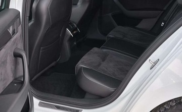 Skoda Superb III Kombi 2.0 TDI 190KM 2018 Skoda Superb Skoda Superb 2.0 TDI 4x4 DSG Sportline 2.0 Diesel 190KM, zdjęcie 11