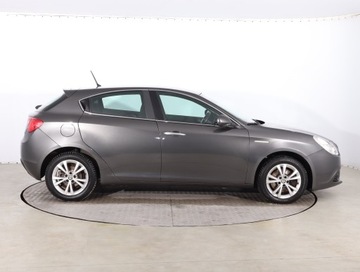Alfa Romeo Giulietta Nuova II Hatchback 5d 1.4 TB 16v Mair 170KM 2011 Alfa Romeo Giulietta 1.4 T MultiAir, Salon Polska, zdjęcie 5
