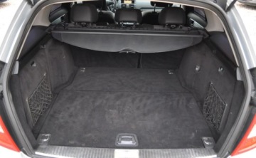 Mercedes Klasa C W204 Kombi T204 1.8 180 CGI BlueEFFICIENCY 156KM 2010 Mercedes-Benz Klasa C 180 CGI Avangarde Automat Benzyna 1.8 Benzyna 156KM, zdjęcie 32