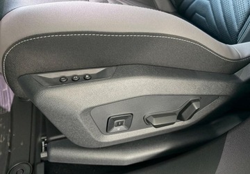 Jeep Compass II 2026 Jeep Compass Najnowszy model, First Edition 1.2 Hybryda 145KM, zdjęcie 8