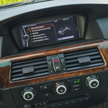 BMW Seria 5 E60 Sedan 530 d 235KM 2009 BMW 530 Seria 5 E60/E61 3.0 530d Diesel, zdjęcie 31