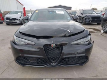 Alfa Romeo Giulia II Sedan Facelifting 2.0 Turbo 280KM 2020 Alfa Romeo Giulia Sport 2020 2.0 Benzyna 280KM, zdjęcie 7