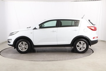 Kia Sportage III SUV 1.6 GDI 135KM 2013 Kia Sportage 1.6 GDI, Klima, Tempomat, Parktronic, zdjęcie 2