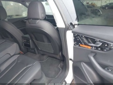 Audi Q8 2020 Audi Q8 Premium Plus 55 Tfsi Quattro Tiptronic 2020 3.0l 3.0 Benzyna 335KM, zdjęcie 12