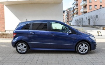 Mercedes Klasa B W245 160 95KM 2010 Mercedes-Benz Klasa B LPG 2010 r. Lift 164 tys. km 1.5 Benzyna 95KM, zdjęcie 4