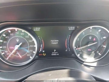 Maserati Levante 2022 Maserati Levante Modena 2022 3.0l 3.0 Benzyna 424KM, zdjęcie 10