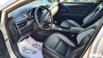 Toyota Avensis III Wagon Facelifting 2015 1.8 Valvematic 147KM 2018 Toyota Avensis 1.8BENZ Automat Navi skora bi xenony 100 bezwypadek 1.8, zdjęcie 33