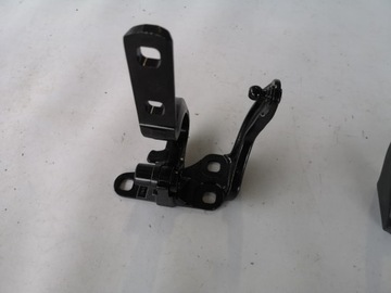 TESLA X — ПЕТЛИ ЗАДНЕЙ ДВЕРИ ЛЕВАЯ и ПРАВАЯ