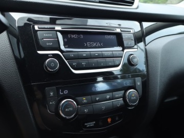 Nissan Qashqai II Crossover 1.2 DIG-T 115KM 2016 Nissan Qashqai 1.2 DIG-T, Salon Polska, Klima, zdjęcie 11