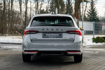 Skoda Octavia IV Liftback 1.5 TSI EVO 150KM 2026 Škoda Octavia Skoda Octavia Combi Sportline 1.5, zdjęcie 6