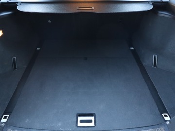 Toyota Avensis III Wagon Facelifting 2015 1.8 Valvematic 147KM 2017 Toyota Avensis 1.8 Valvematic, Salon Polska, zdjęcie 13