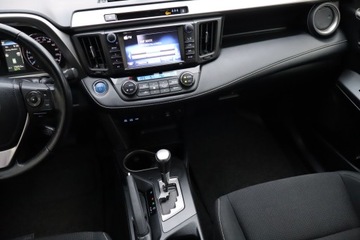 Toyota RAV4 IV MPV Facelifting 2.5 Hybrid 197KM 2018 Toyota RAV 4 2.5 Hybrid, Salon Polska, Serwis ASO, zdjęcie 7