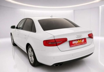 Audi A4 B8 Limousine Facelifting 2.0 TDI 150KM 2014