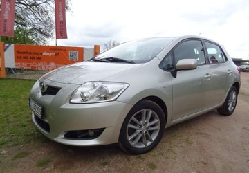 Toyota Auris I Hatchback 1.6 i 16V VVT-i 124KM 2008 Toyota Auris 1.6 Benzyna 124KM