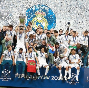 Джерси Роналду Бэйла Реал Мадрид 2017/2018