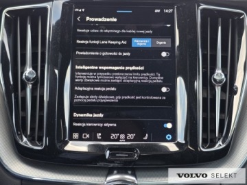 Volvo XC60 II 2025 Volvo XC 60 FV23 Ultra Black B5 250KM AWD ACC BLIS, zdjęcie 24