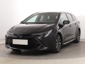 Toyota Corolla XII TS Kombi 1.8 Hybrid 122KM 2021 Toyota Corolla 1.8 Hybrid, Salon Polska, zdjęcie 1