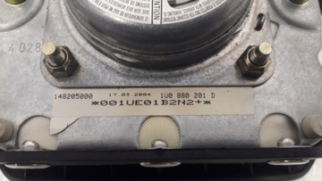 РУЛЕВОЕ КОЛЕСО В КОМПЛЕКТЕ С ПОДУШКОЙ ПОДУШКИ БЕЗОПАСНОСТИ SKODA SUPERB 01-08