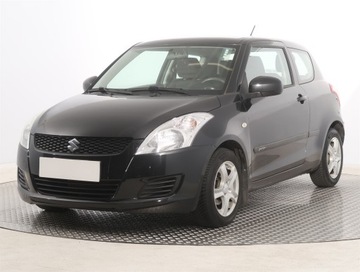 Suzuki Swift V Hatchback 5d 1.2 VVT 94KM 2010 Suzuki Swift 1.2, Salon Polska, Klima, Parktronic, zdjęcie 1