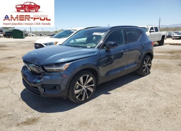 Volvo XC40 2022 Volvo XC 40 P8 Recharge Ultimate 2022 Elektryczny 402KM