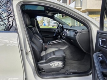 Porsche Macan SUV Facelifting II 2.9 GTS 440KM 2022 PORSCHE Macan GTS, V6 2.9l benzyna 440KM Przebieg:39, 856km Dokumentacja, zdjęcie 34