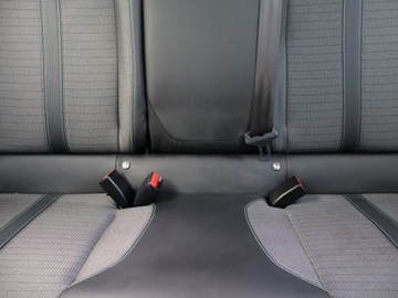 Peugeot 2008 II SUV 1.2 PureTech 130KM 2021 Peugeot 2008 1.2 PureTech, Salon Polska, zdjęcie 9