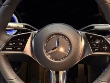 Mercedes CLA C118/X118 2025 MERCEDES-BENZ CLA 200 Progressive Sedan 1.5 (163KM) 2025, zdjęcie 4