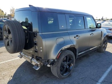 Land Rover Defender IV (L663) 2023 Land Rover Defender 110 2023 5.0l 5.0 Benzyna 518KM, zdjęcie 3