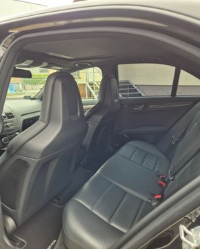 Mercedes Klasa C W204 Limuzyna AMG 63 AMG 457KM 2009 Mercedes-Benz Klasa C C63 AMG Japonia bezwypadkowy piekny stan 6.2 Benzyna, zdjęcie 14