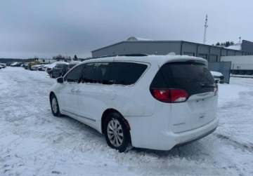Chrysler Pacifica II 2017 Chrysler Pacifica 2017 Chrysler Pacifica 3.6L - w Polsce po oplatach i akc, zdjęcie 5